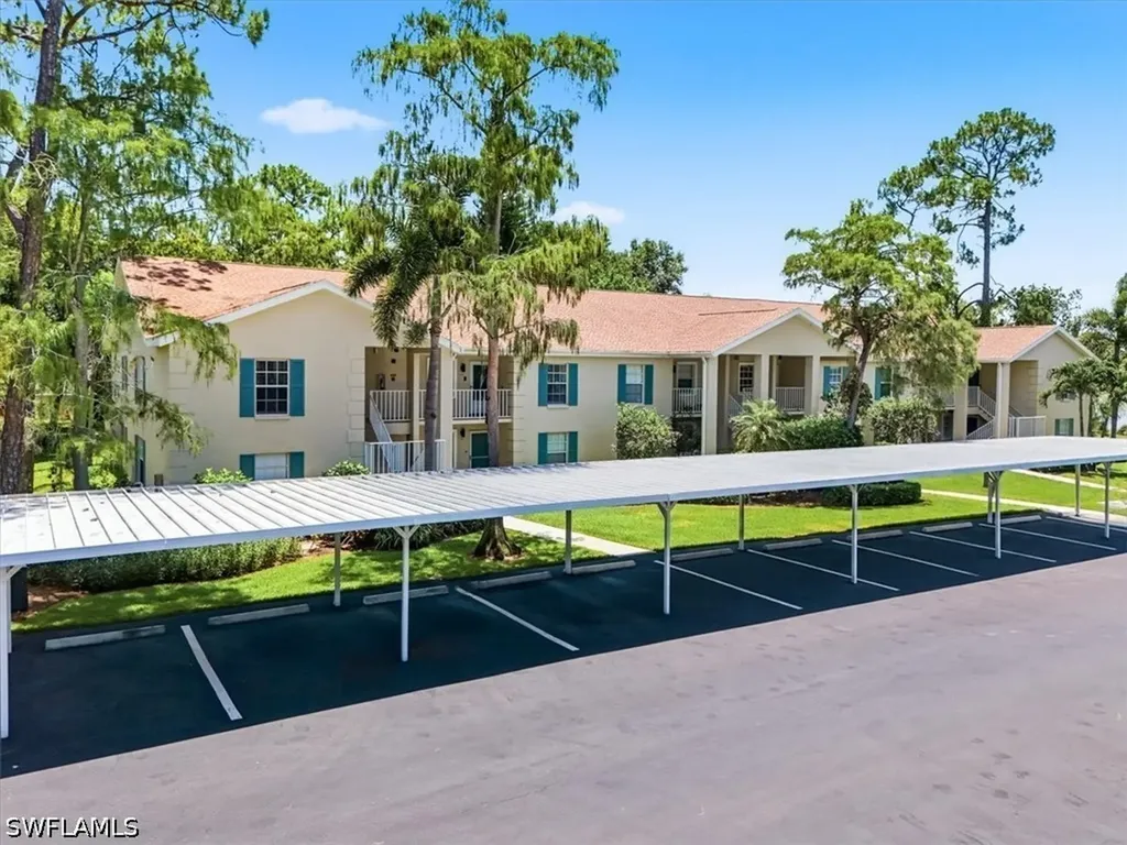 1714 Kings Lake Boulevard Naples FL 34112