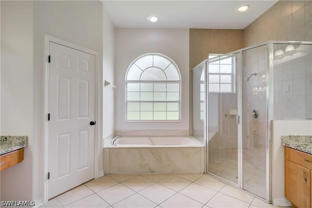 3741 6th Avenue SE Naples FL 34117