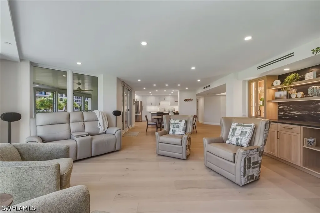 4401 Gulf Shore Boulevard N Naples FL 34103