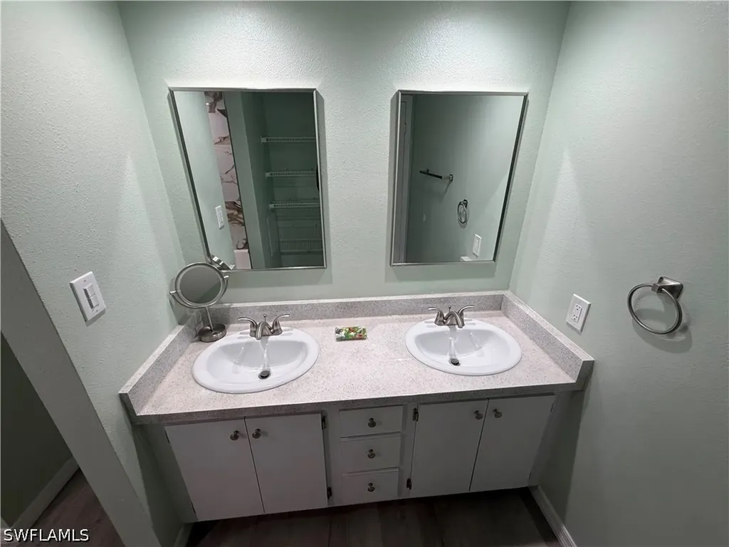 5556 Malt Drive Fort Myers FL 33907