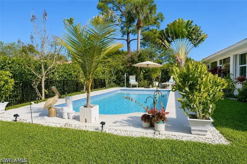 186 Muirfield Circle Naples FL 34113