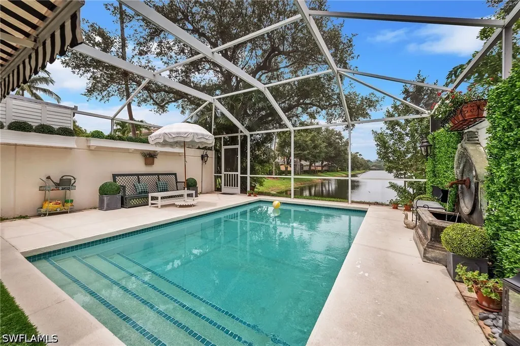 5505 Cove Circle Naples FL 34119
