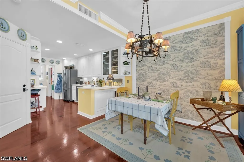 5505 Cove Circle Naples FL 34119