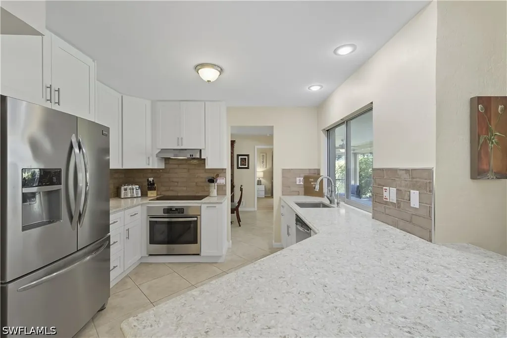 2261 Kings Lake Boulevard Naples FL 34112
