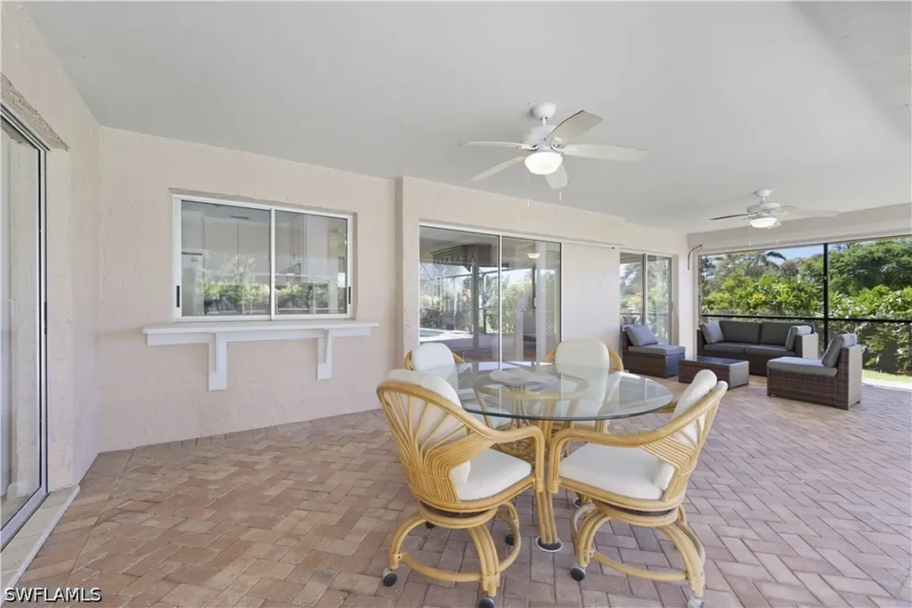 2261 Kings Lake Boulevard Naples FL 34112