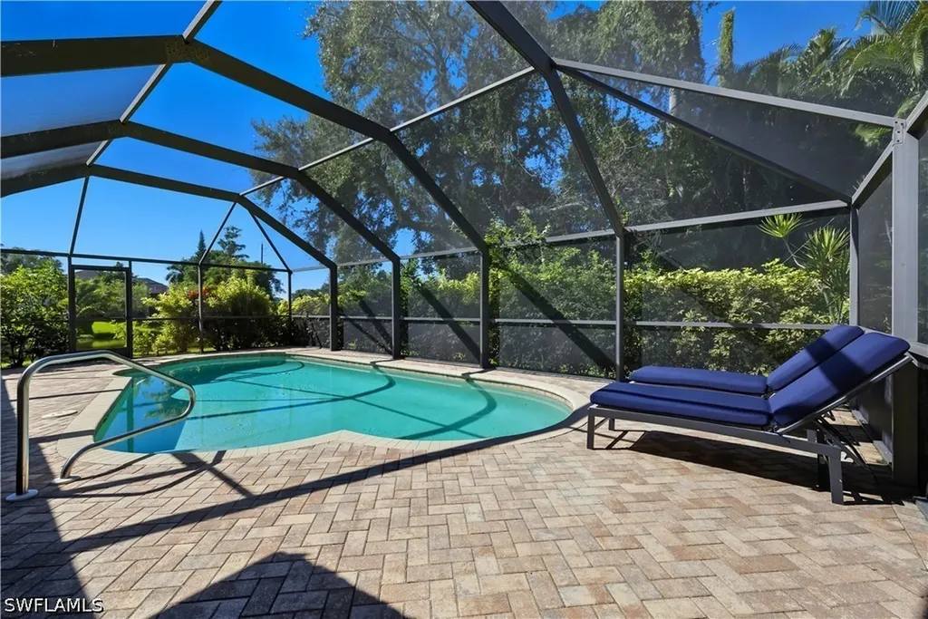 2261 Kings Lake Boulevard Naples FL 34112