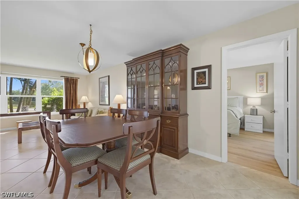 2261 Kings Lake Boulevard Naples FL 34112