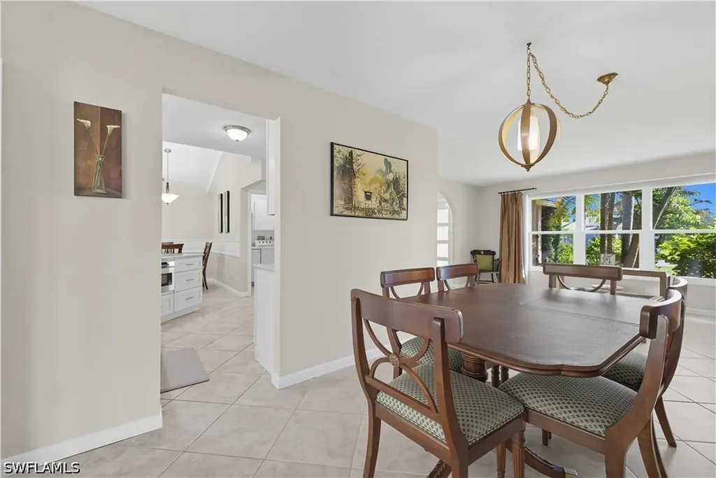 2261 Kings Lake Boulevard Naples FL 34112