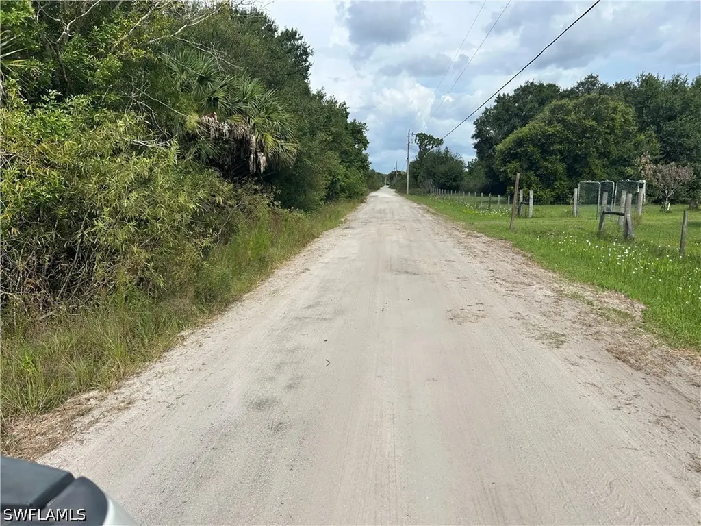 1020 Limpkin Road Naples FL 34120