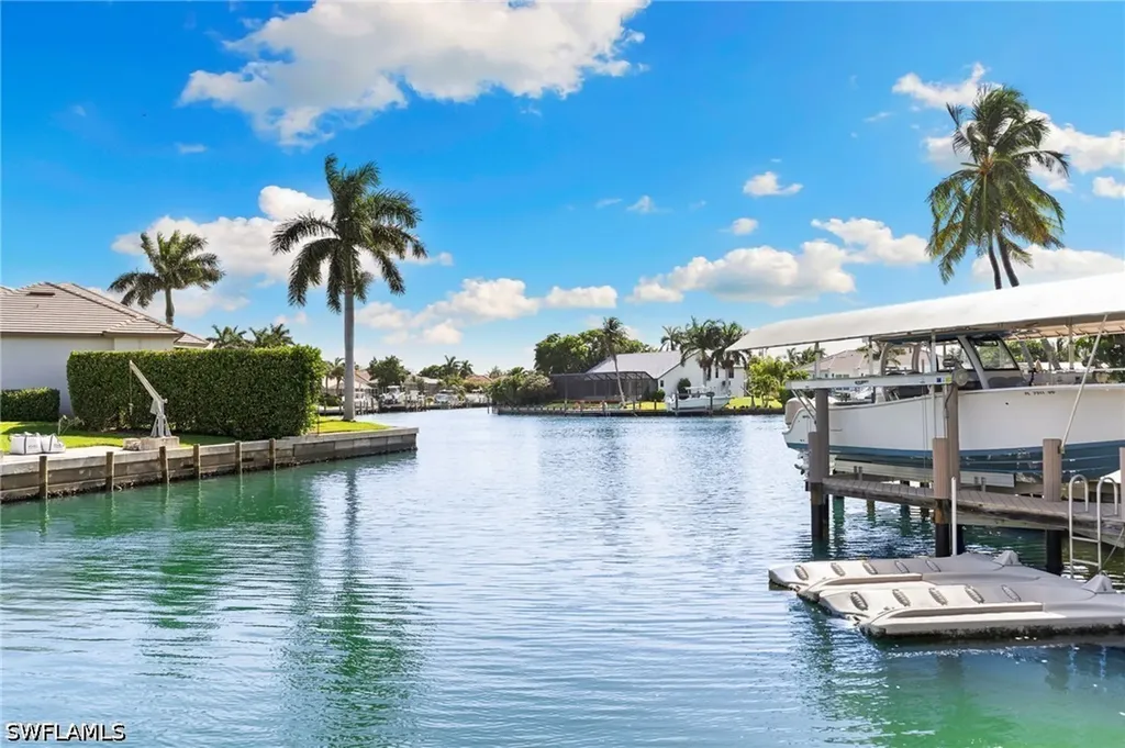 1281 Aruba Court Marco Island FL 34145