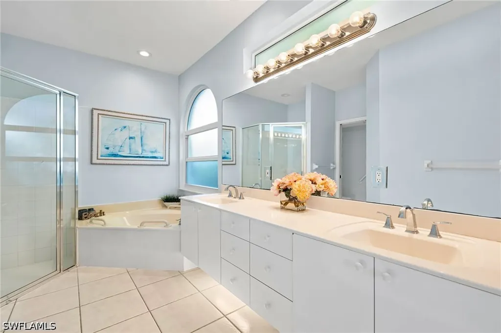 1281 Aruba Court Marco Island FL 34145