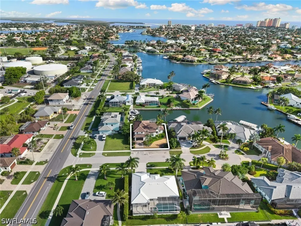 1281 Aruba Court Marco Island FL 34145