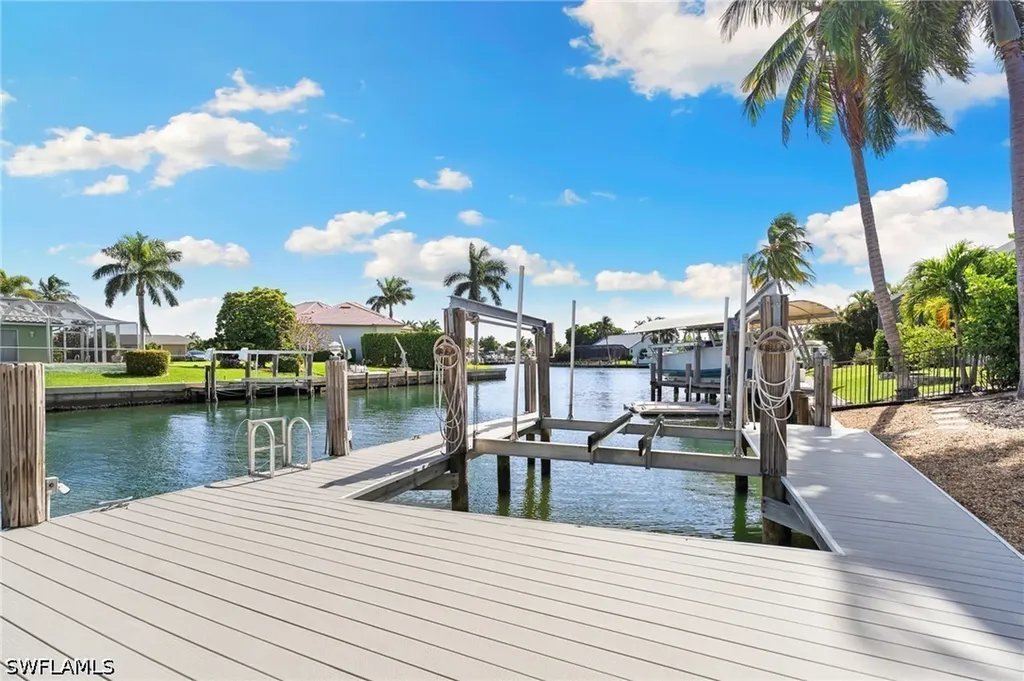 1281 Aruba Court Marco Island FL 34145