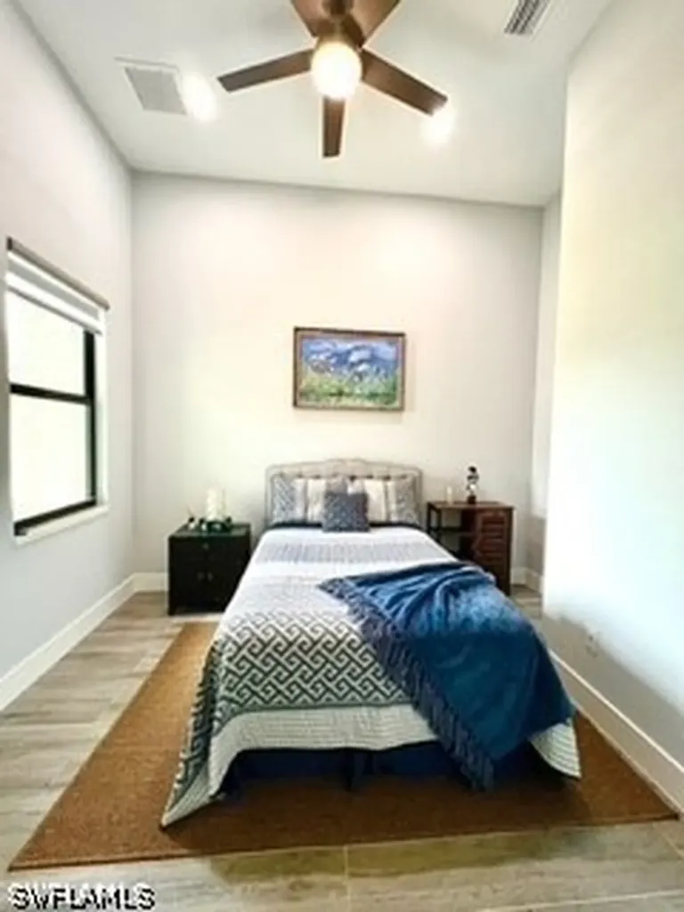187 Eveningstar Cay Naples FL 34114