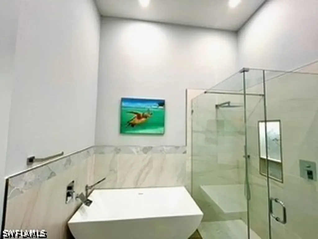 187 Eveningstar Cay Naples FL 34114