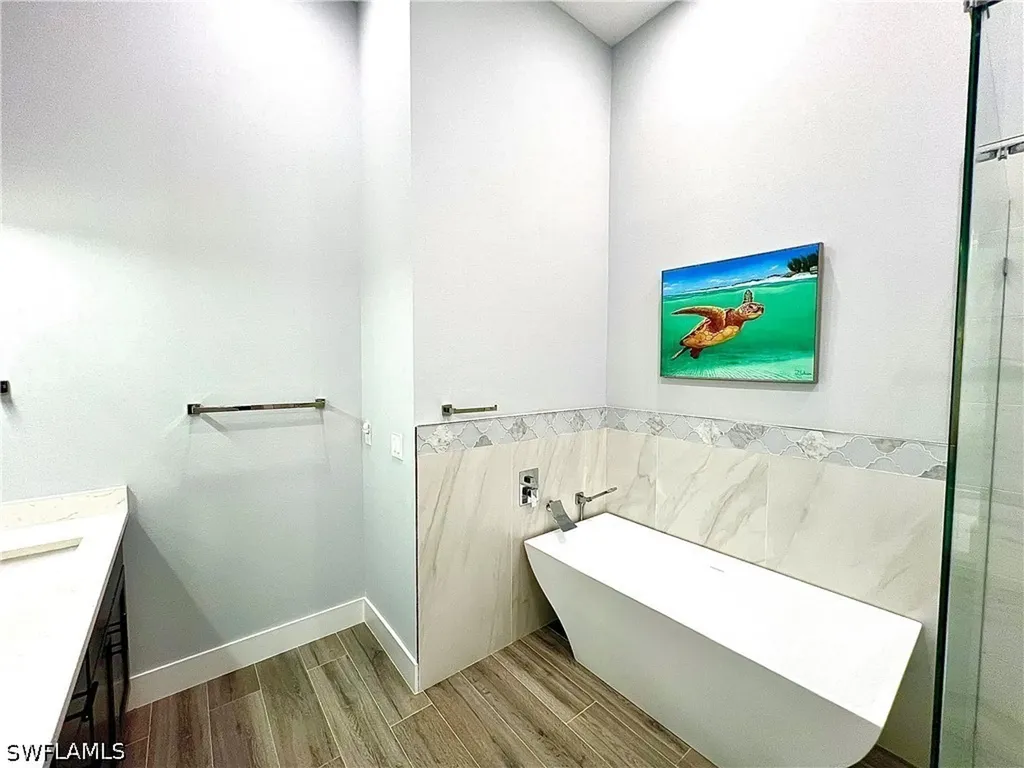 187 Eveningstar Cay Naples FL 34114