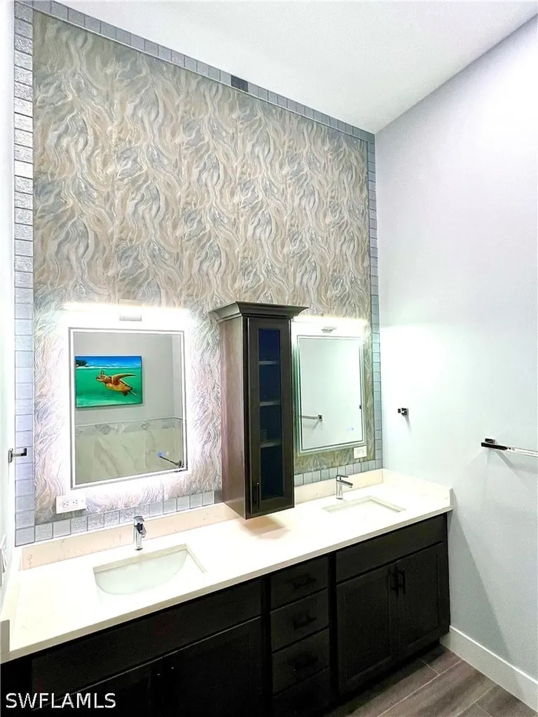 187 Eveningstar Cay Naples FL 34114