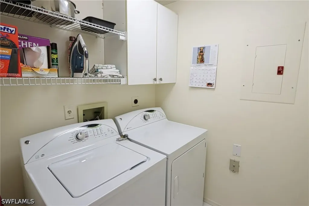 765 Willowbrook Drive Naples FL 34108