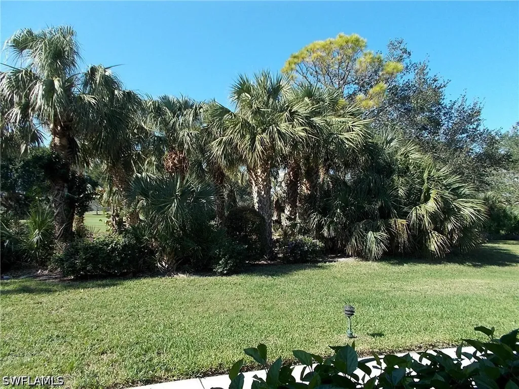 765 Willowbrook Drive Naples FL 34108