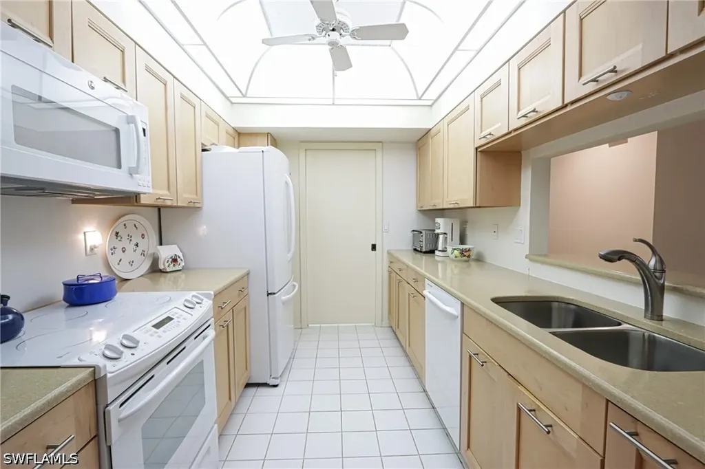 765 Willowbrook Drive Naples FL 34108