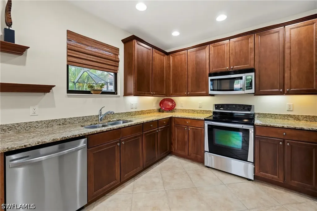 1224 Manado Drive Naples FL 34113