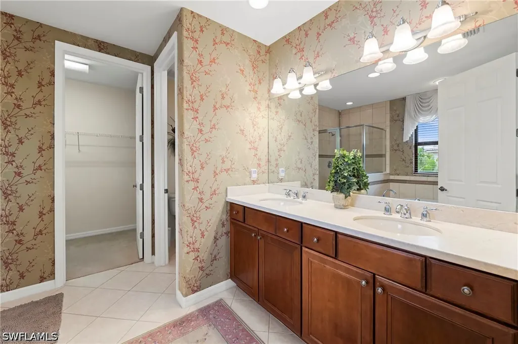 1224 Manado Drive Naples FL 34113