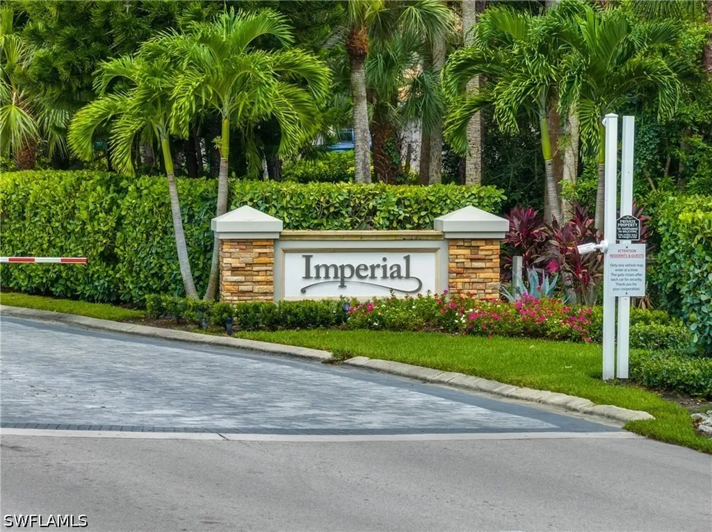 1320 Charleston Square Drive Naples FL 34110