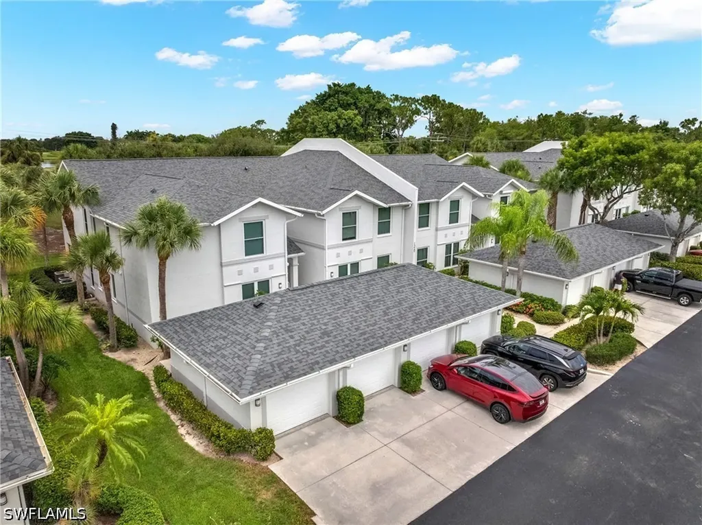1320 Charleston Square Drive Naples FL 34110