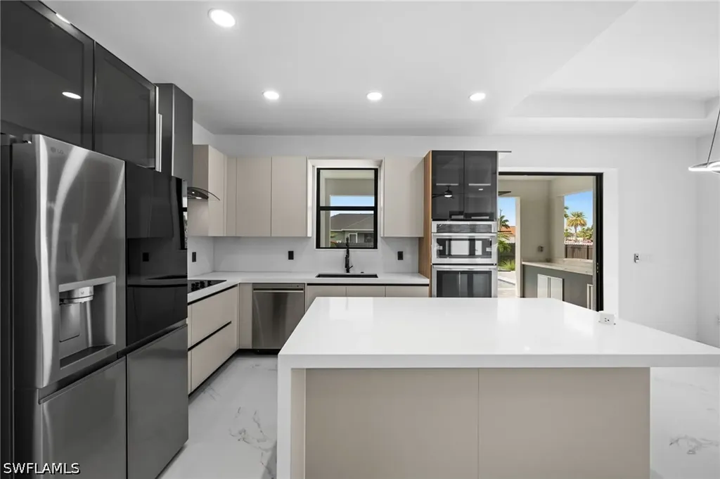 1609 NW 16th Terrace Cape Coral FL 33993