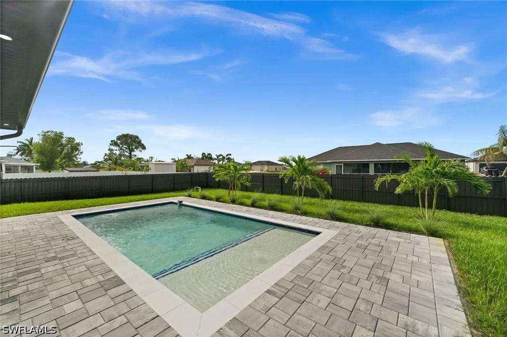 1609 NW 16th Terrace Cape Coral FL 33993