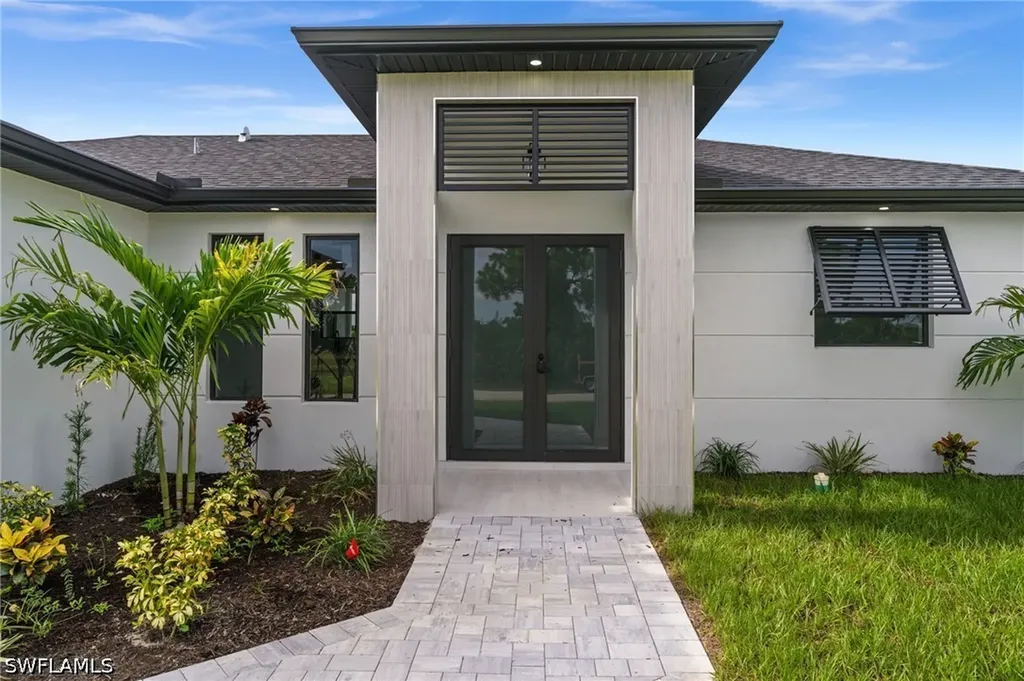 1609 NW 16th Terrace Cape Coral FL 33993