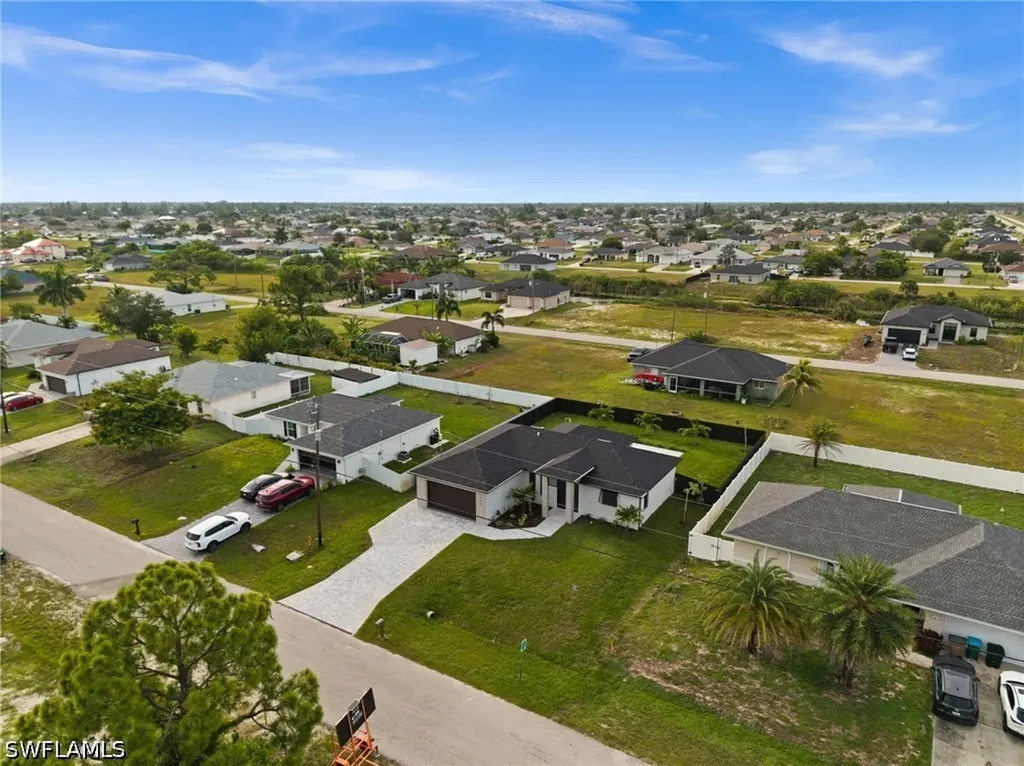 1609 NW 16th Terrace Cape Coral FL 33993