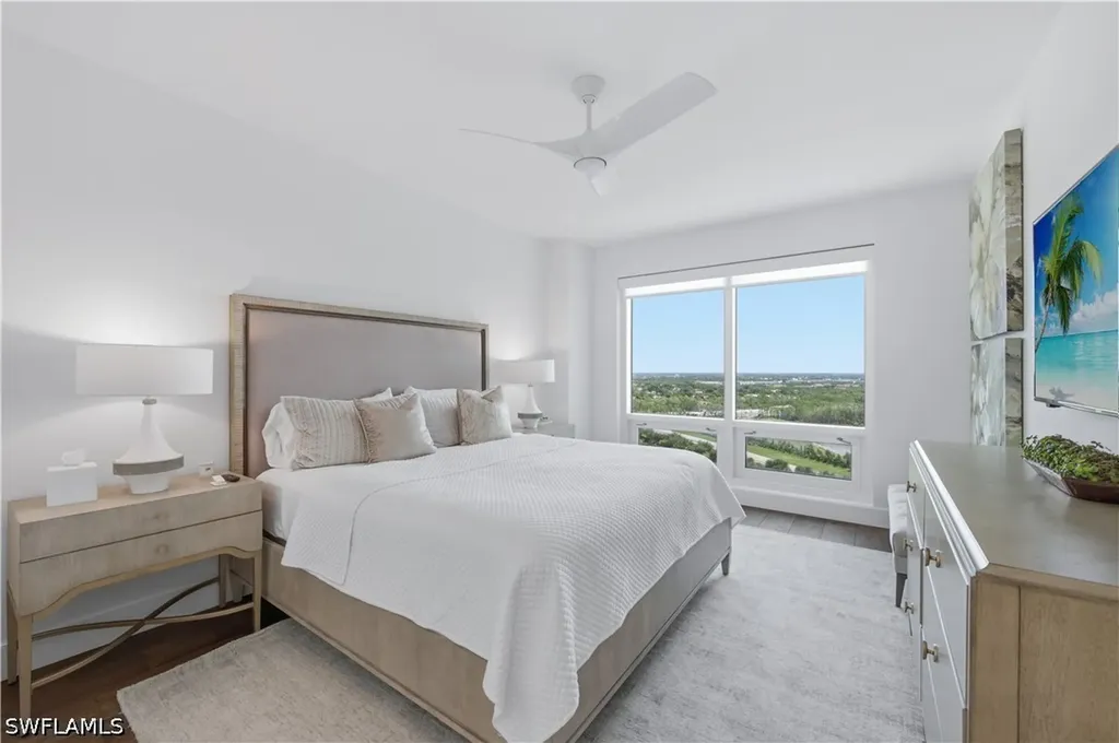 13915 Old Coast Road Naples FL 34110