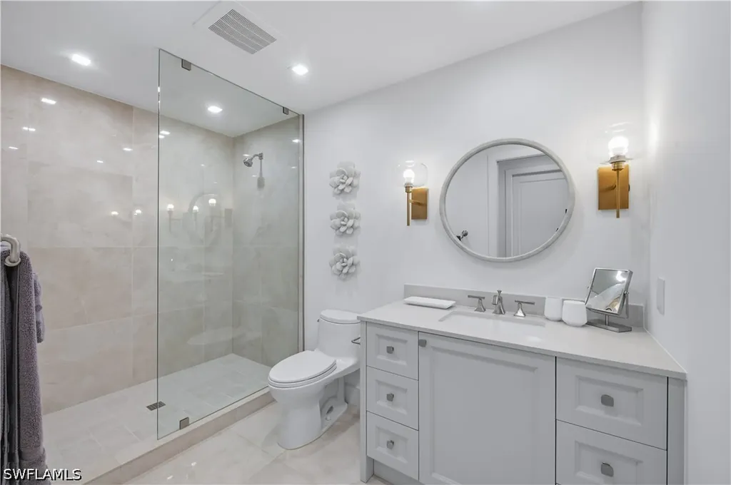 13915 Old Coast Road Naples FL 34110