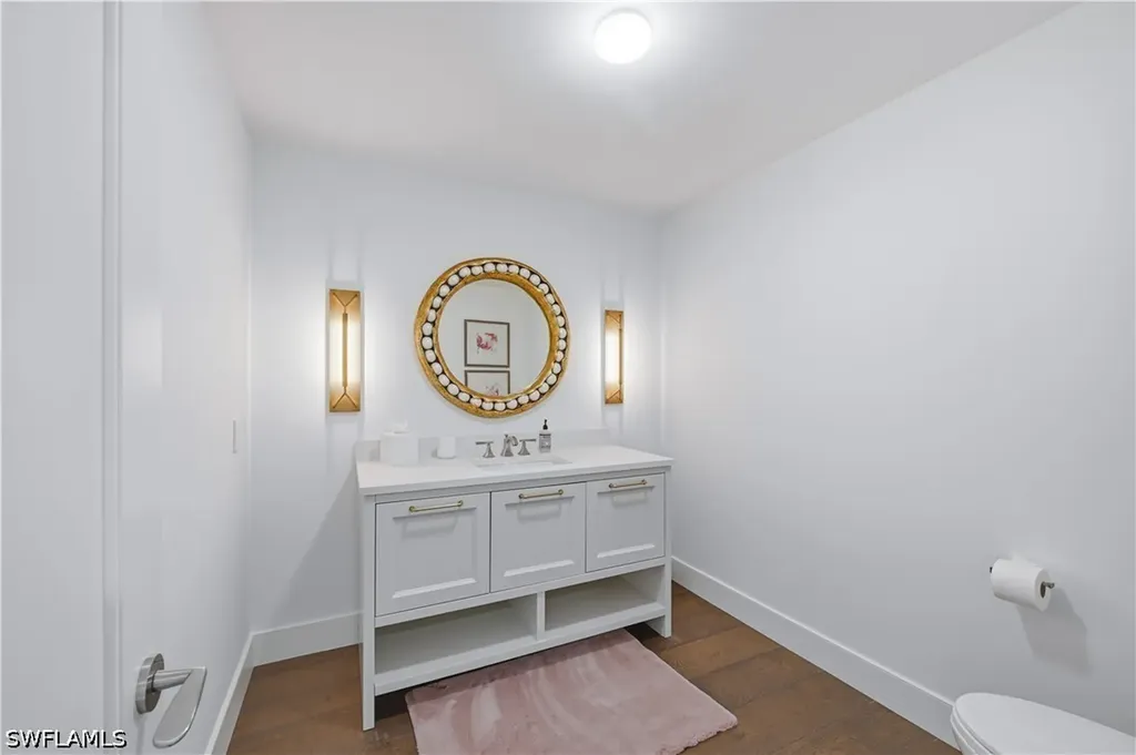 13915 Old Coast Road Naples FL 34110