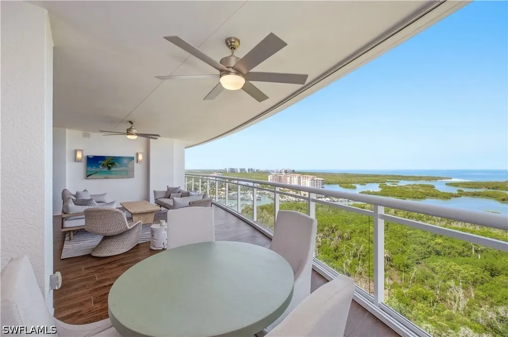 13915 Old Coast Road Naples FL 34110
