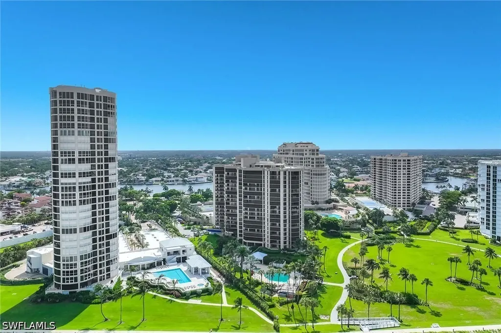 4551 Gulf Shore Boulevard N Naples FL 34103