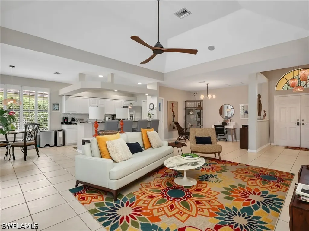 11163 Longshore Way E Naples FL 34119