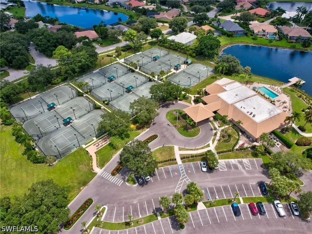 11163 Longshore Way E Naples FL 34119