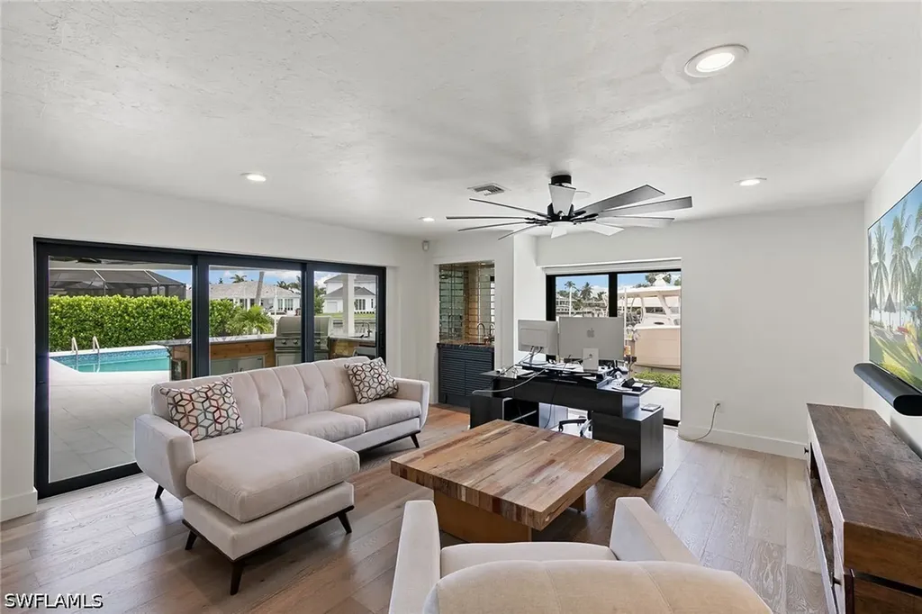 253 N Barfield Drive Marco Island FL 34145