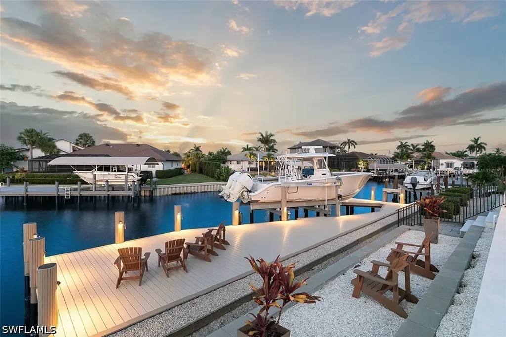 253 N Barfield Drive Marco Island FL 34145