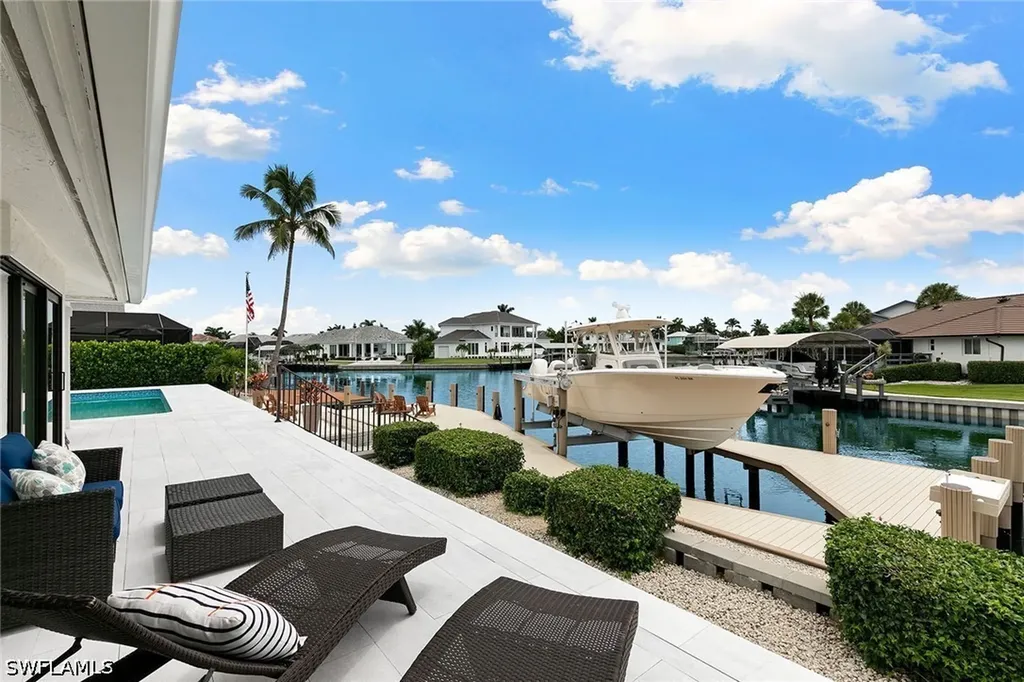 253 N Barfield Drive Marco Island FL 34145