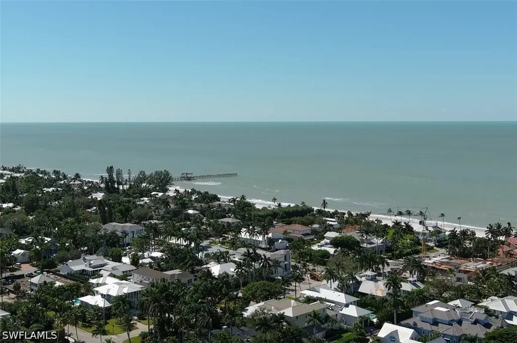 250 7th Avenue S Naples FL 34102