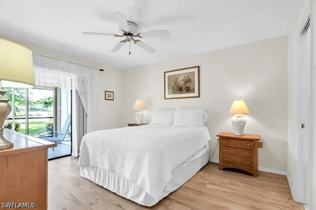 1223 Commonwealth Circle Naples FL 34116