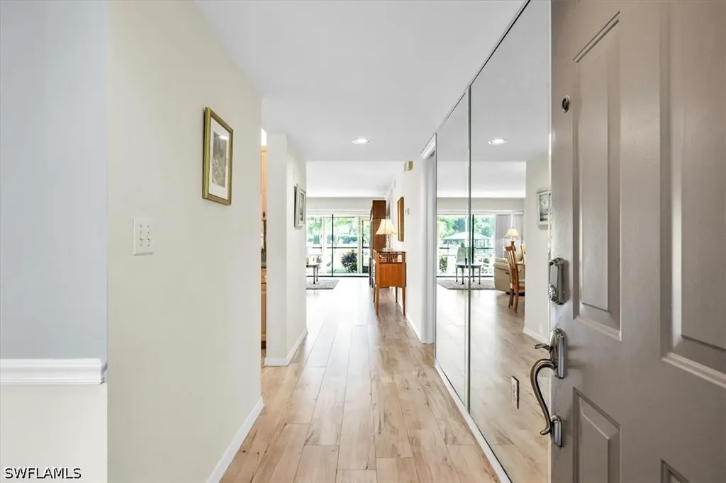 1223 Commonwealth Circle Naples FL 34116