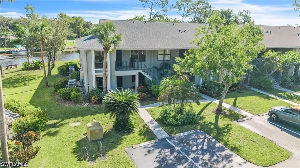 1223 Commonwealth Circle Naples FL 34116