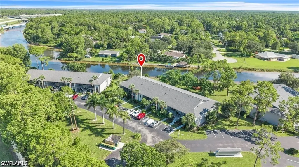 1223 Commonwealth Circle Naples FL 34116