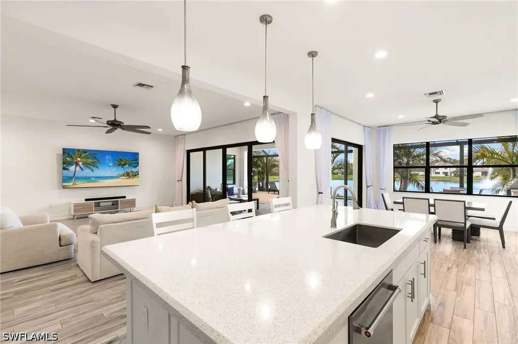9344 Glenforest Drive Naples FL 34120