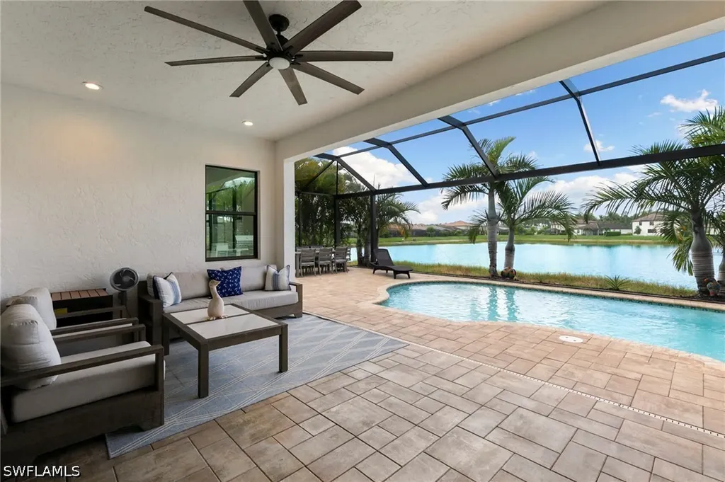 9344 Glenforest Drive Naples FL 34120