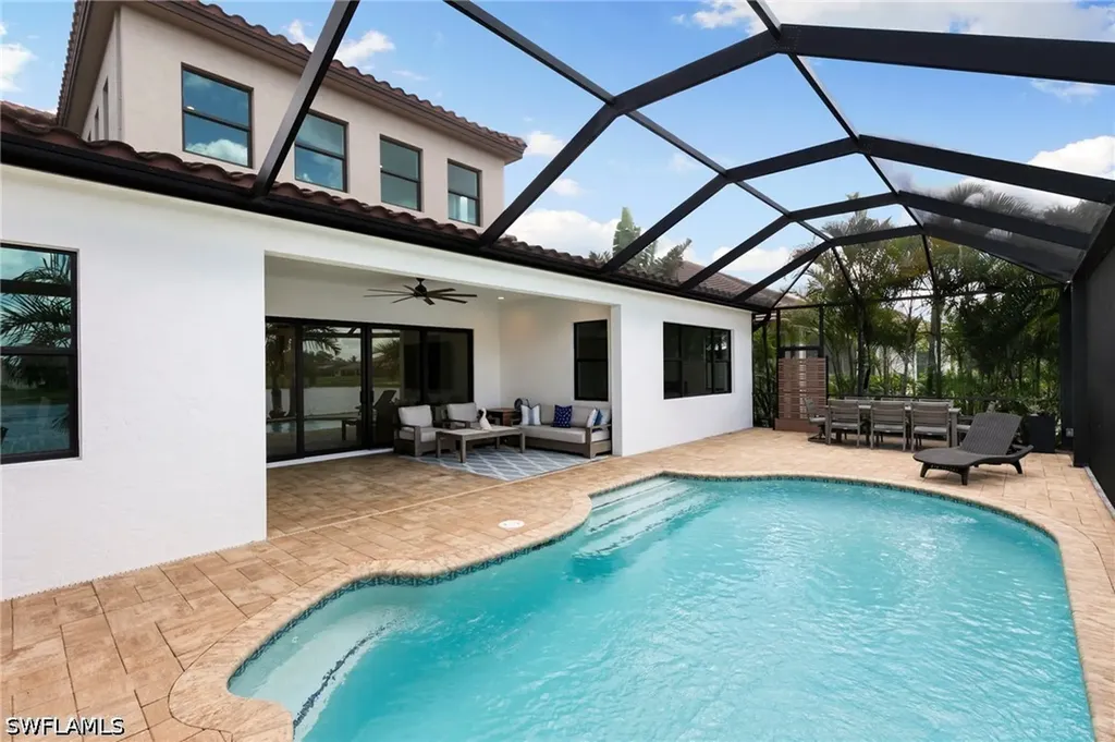 9344 Glenforest Drive Naples FL 34120